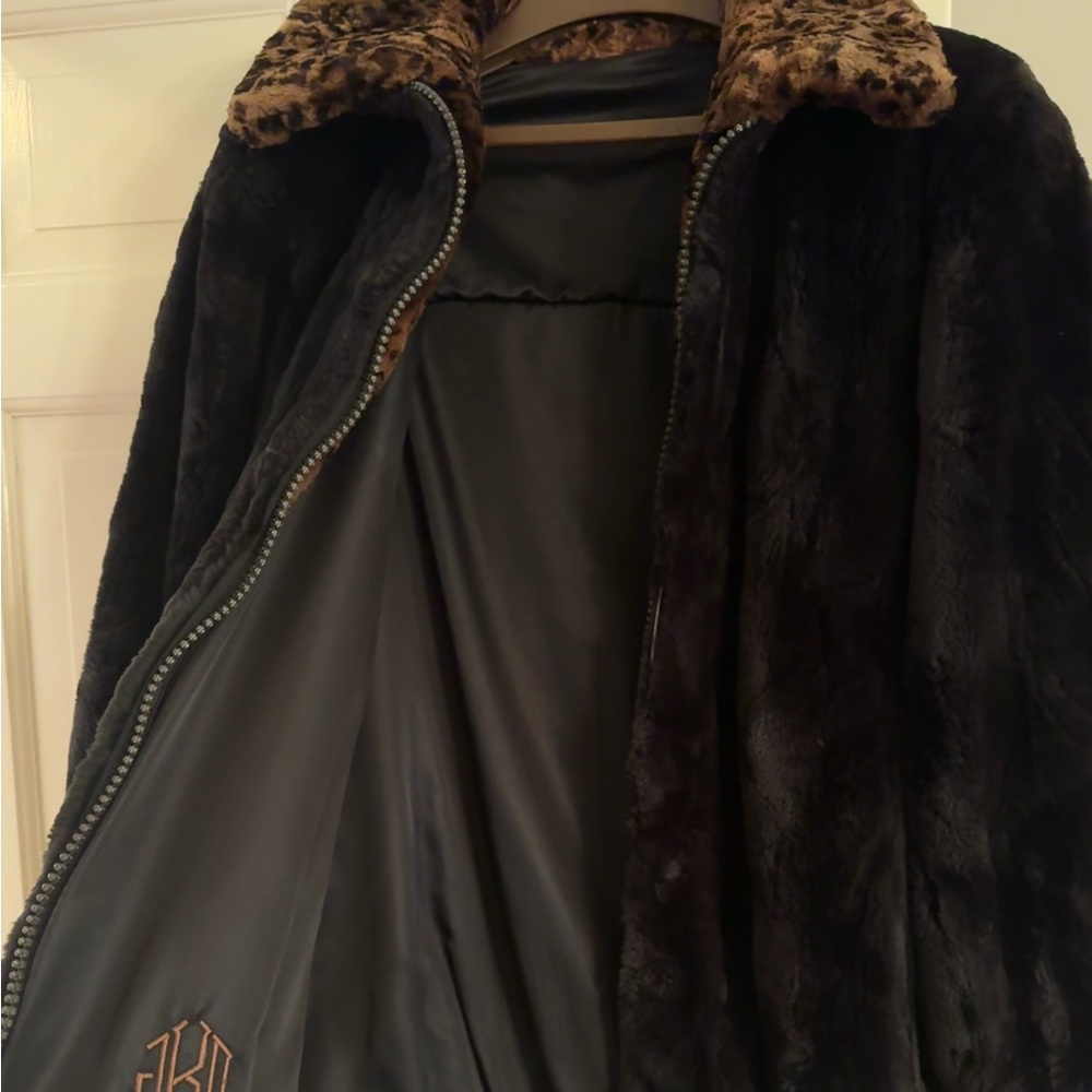 Vintage Fur Coat - Picture 3 of 3